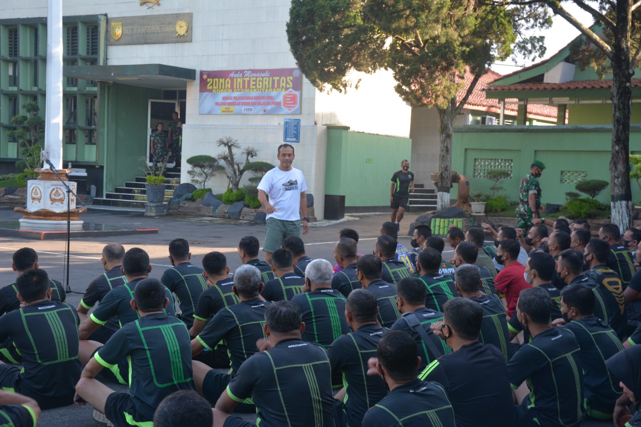 Danrem 073/Makutarama : Jaga kesehatan Dengan Berolahraga Serta Hindari Pelanggaran